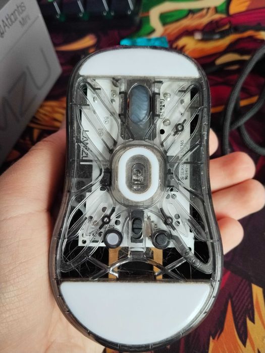 мышь lamzu atlantis mini в хорошем состоянии