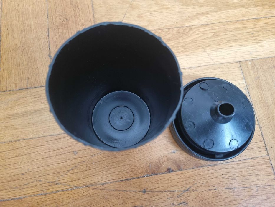 Пепелник за кола