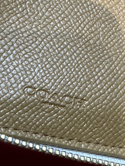 Дамско портмоне COACH