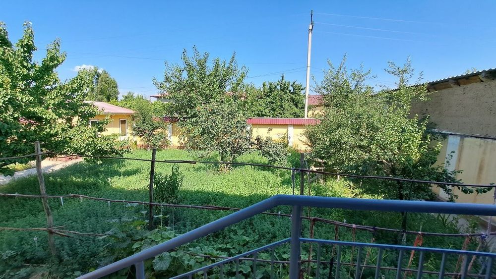 Срочно! Янги Узбекистан дом 4-комнат, 6-соток, ровный участок.