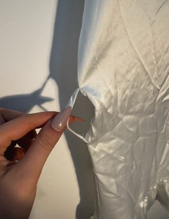 Rochie-camasa satinata pana la genunchi