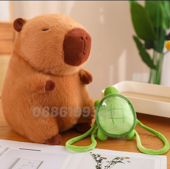 Плюшена играчка Капибара 20см 30см 40см 50см