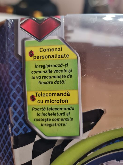 Masinuta Noriel comanda vocala