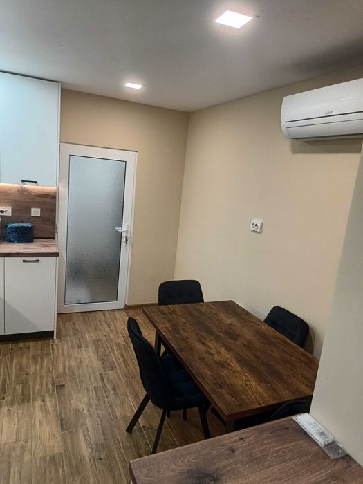 Дава се под наем Четиристаен апартамент в Търговище, Изток 1 - 90 кв.м за 348.84 € - Снимка #8