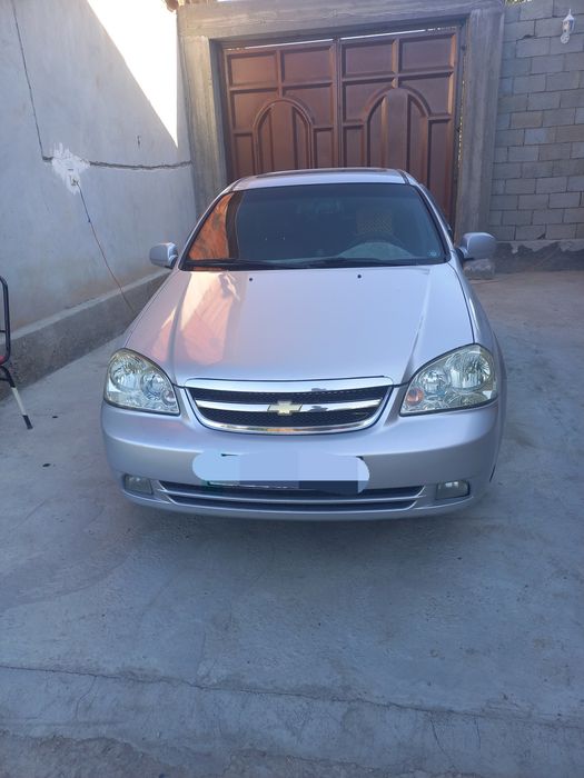 Lacetti 1,6. 2013 y.