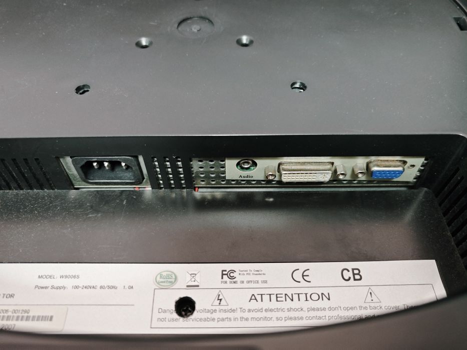 LCD Монитор KTC 19"