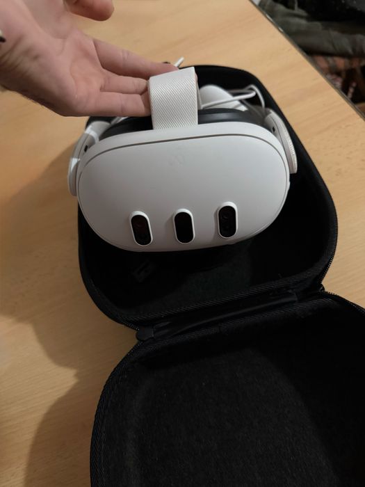 Meta Quest 3 512GB aproape nou