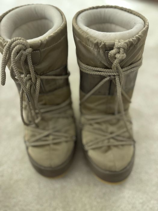 Moon Boots originale marimea 31-34