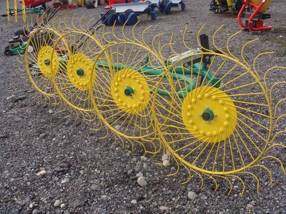 Слънца за сеносъбирачи