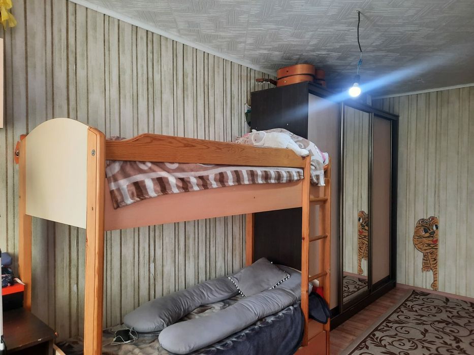 Продам 2-комнатную квартиру