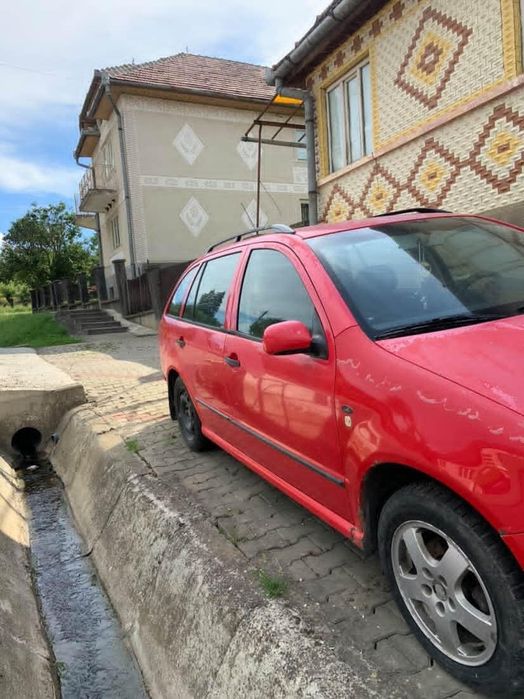 SKODA Fabia 2002 — imagine 4