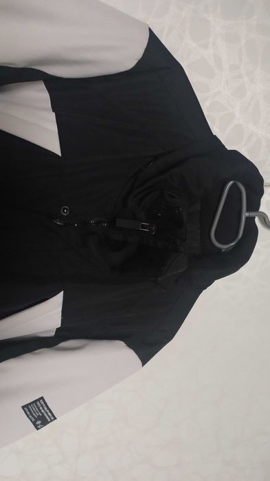 Зимно яке Bershka