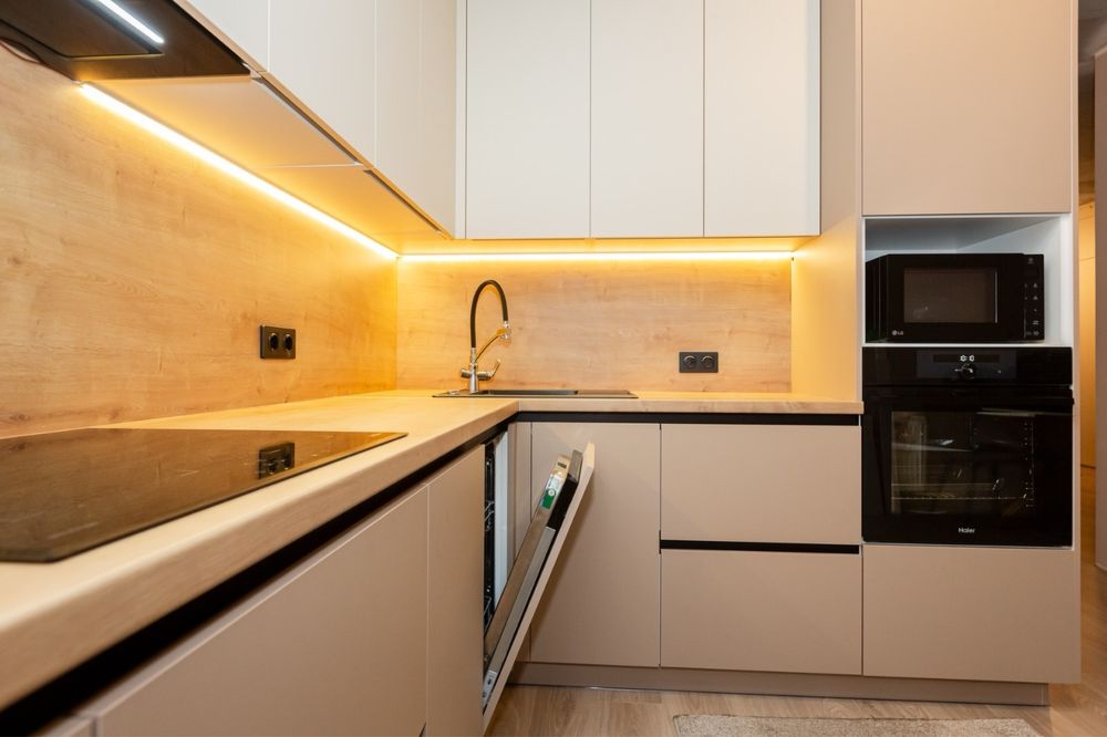 Кухни и гардеробы из Беларуси