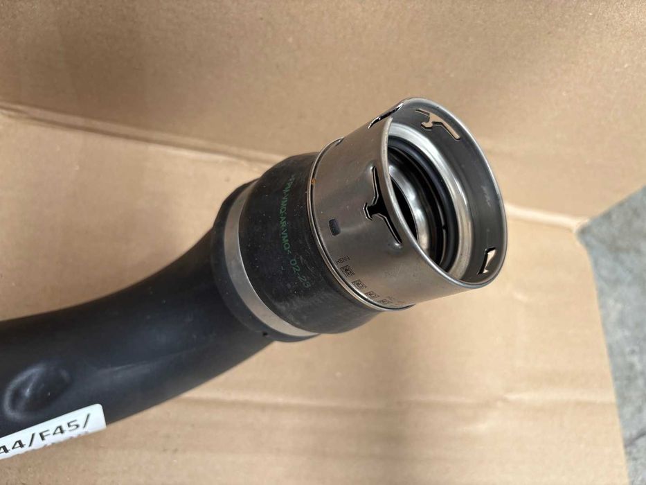 Тръба Интеркулер Маркуч Интеркулер БМВ Ф40 Ф44 Ф45 Ф46 Ф48 Ф39 Мини