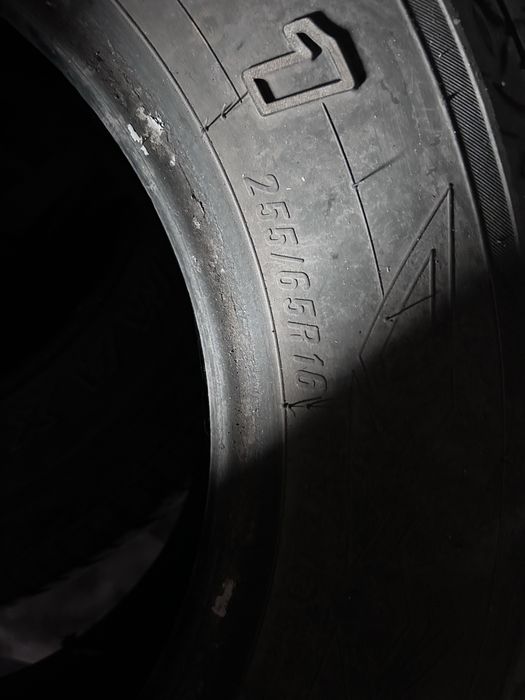 Продам шины 266/65/16