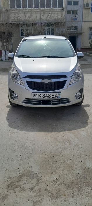 Автомобиль spark