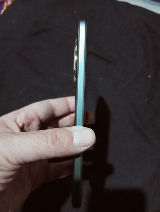 Продам HUAWEI nova 12i