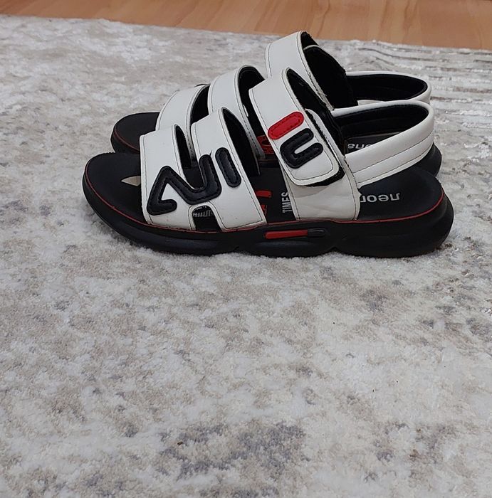 Летняя обувь на мальчика