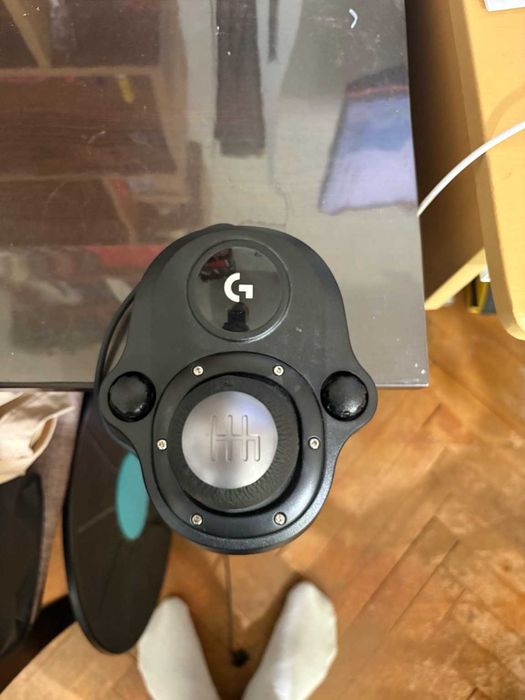 Logitech G Driving Force Shifter – скоростен лост за симулатори