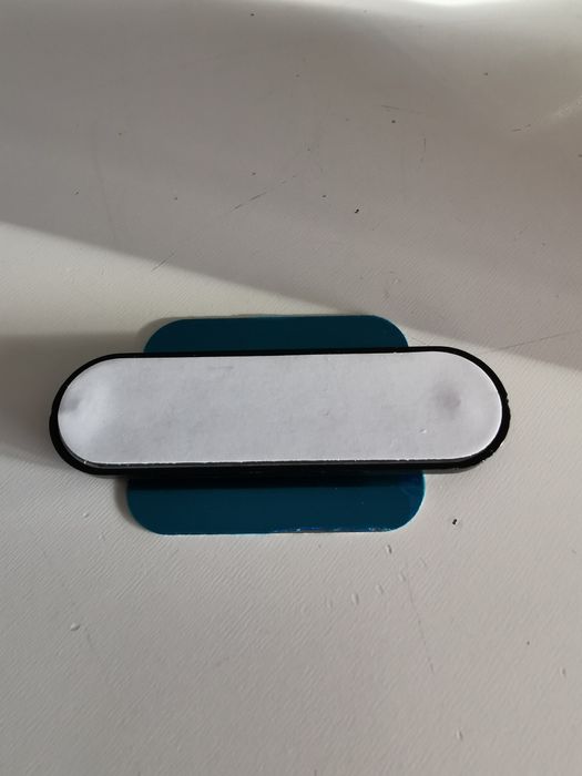 Стойка за телефон за кола - различни видове