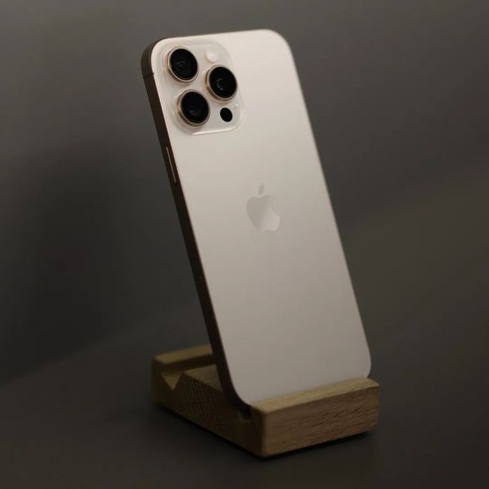 Продам айфон 16 про макс