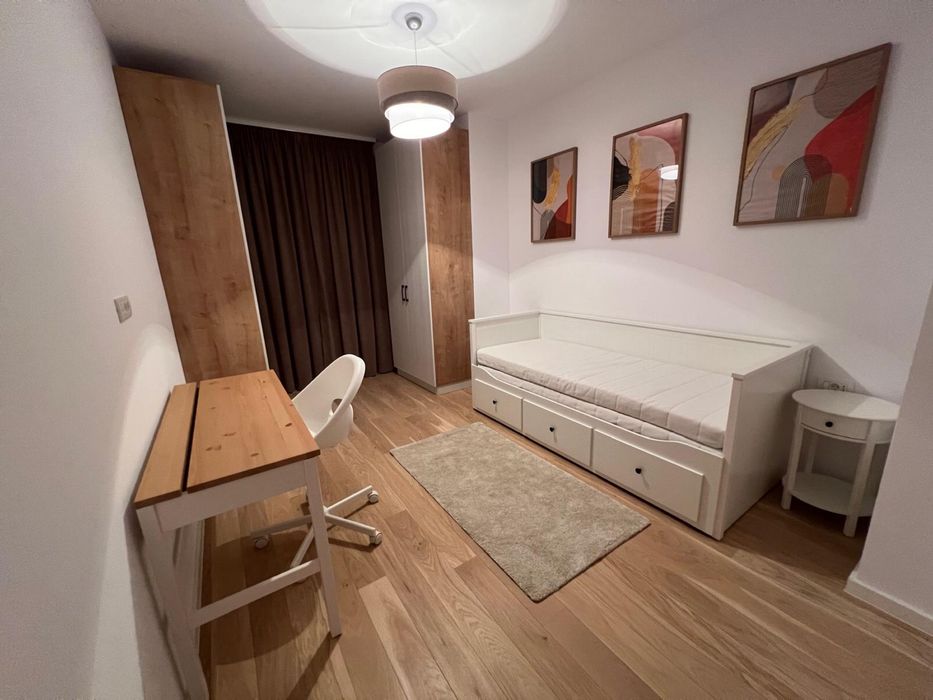 Inchiriez apartament 3 camere situat central in Timisoara Monarch Residence Circumvalatiunii
