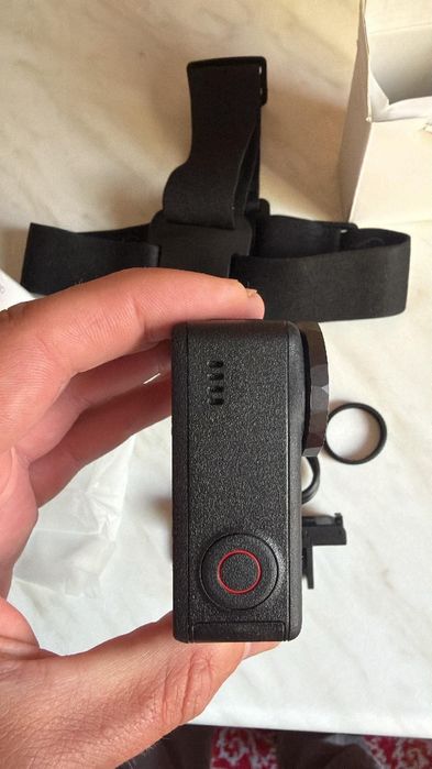Vând dji osmo action 5 pro