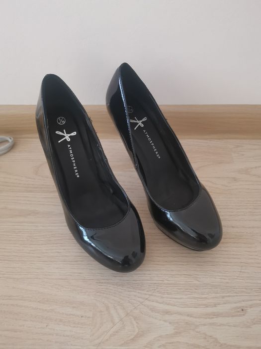 Дамски обувки 38 номер  за повод