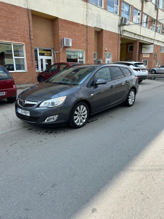 OPEL Astra 2011 — imagine 2