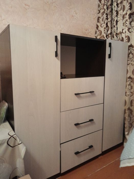 Продам комод для