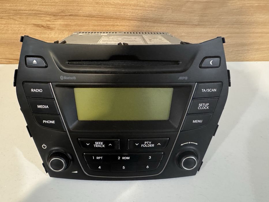 Оригинално радио за Hyundai Santa Fe 3