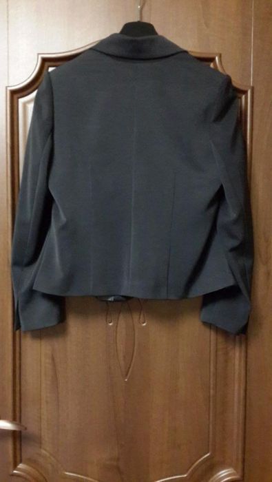 женский пиджак темно-серый