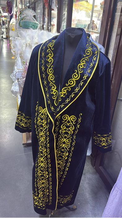 Продам чапан мужской