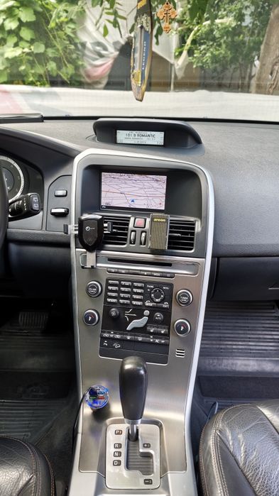 VOLVO XC60 2011 — imagine 3