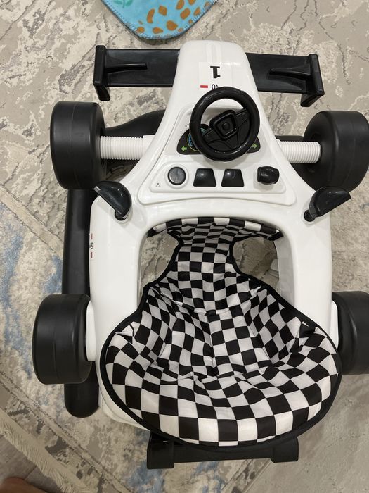 Продам ходунки детские