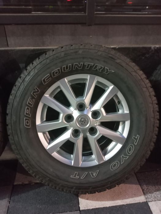 Toyota land cruzer diska balon