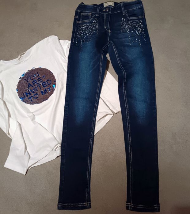 Комплект дънки и блуза