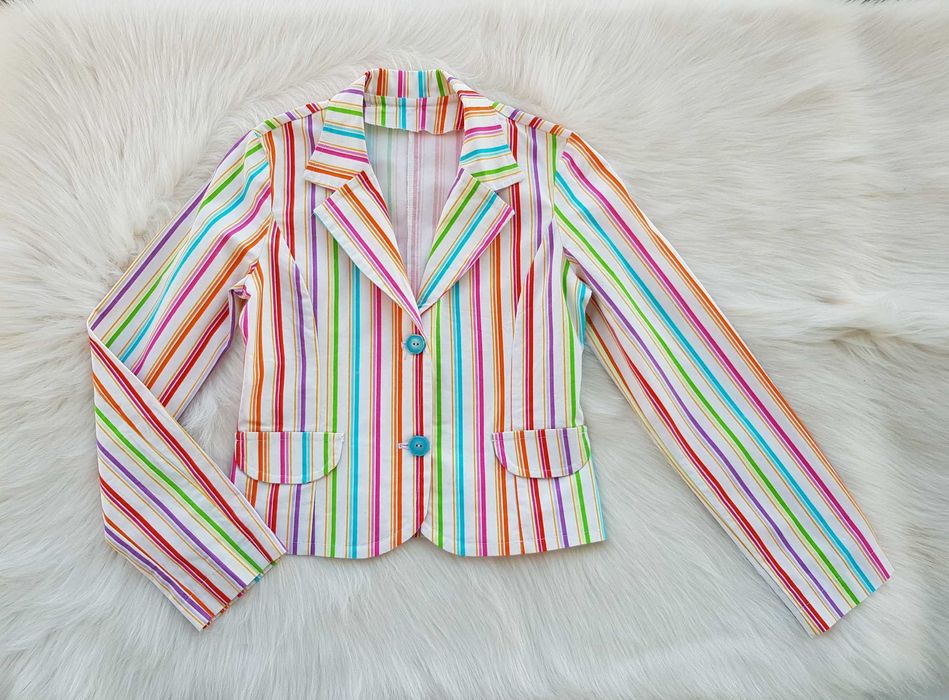 Дамско сако размер S-M