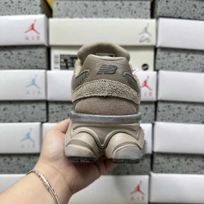 New Balance 9060 Mushroom U9060PB