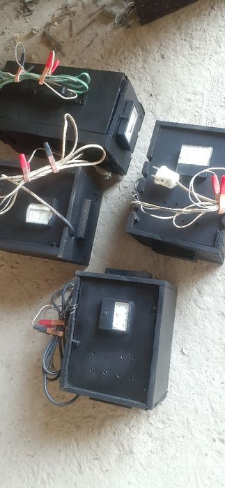 Зарядчик, зарядка зарядное устройство автомобилний акумлятор