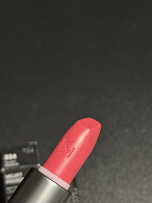Rujuri Velvet Passion Matte Kiko Milano 304 , 326
