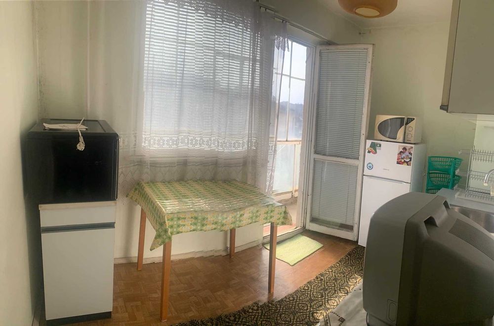 Продава се Двустаен апартамент в Попово - 56 кв.м за 774 €/кв.м - Снимка #2