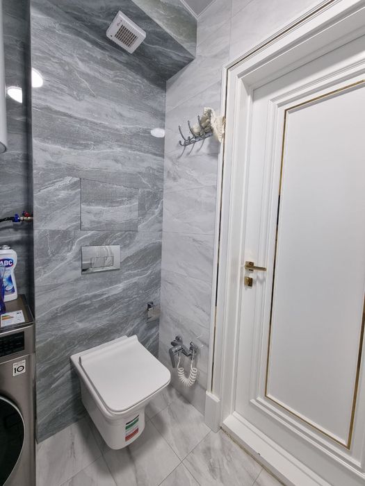 Beltepa Bankovskiy{4*5/1/4}Yevroremont 145m²O'ralgan ogorodi ham bor