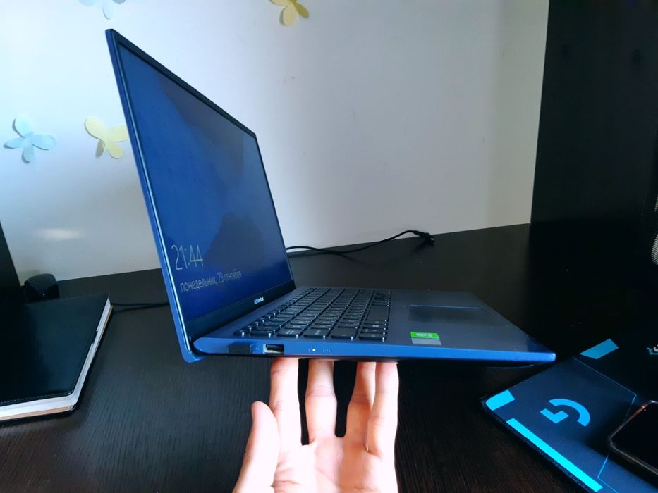 Asus Vivobook X512UB