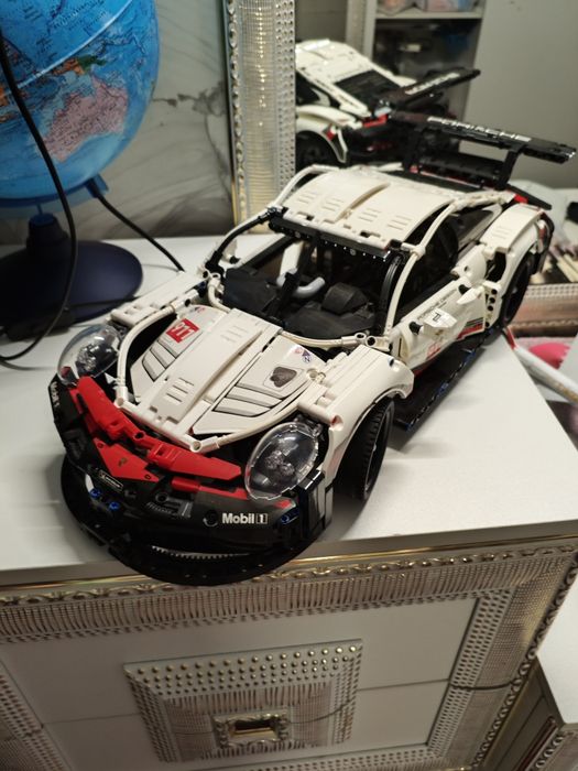 Lego и простые игрушки