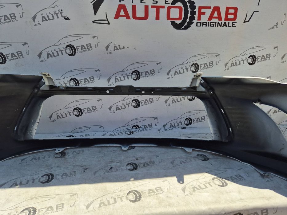 Bara fata Toyota Camry Facelift an 2015-2016-2017