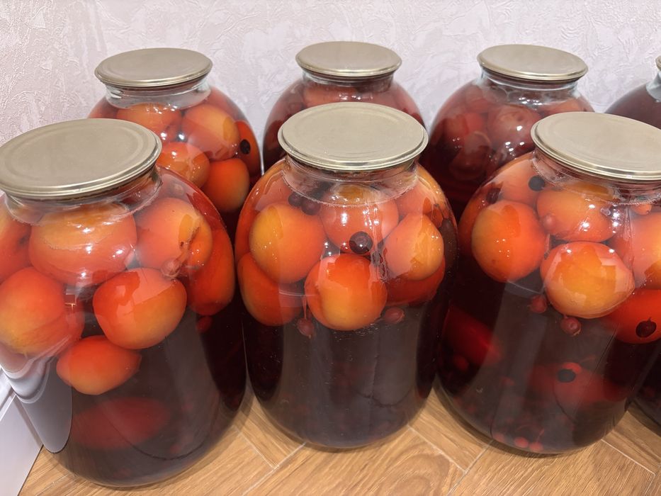 Домашние заготовки продам