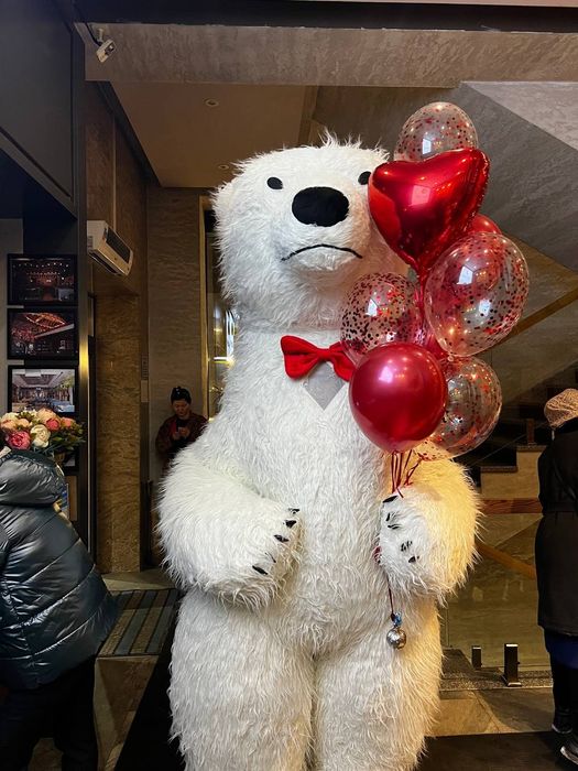 УМКА Поздравляет  Белый Мшк