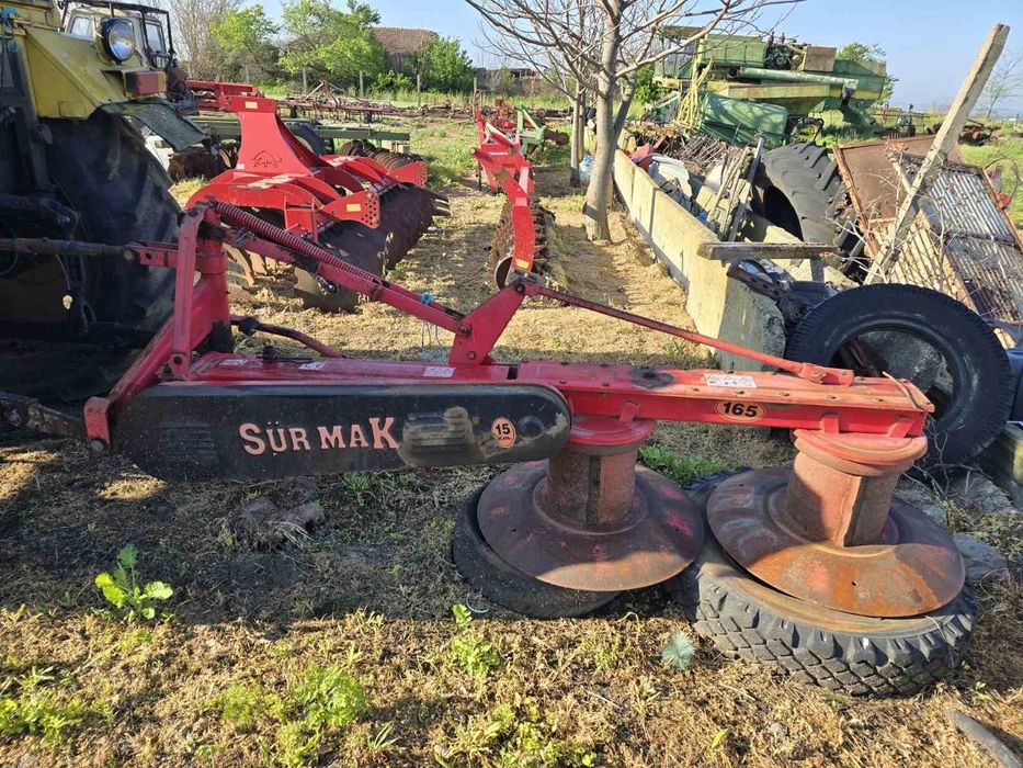 Трактор Болгар ТК-80 плюс дискова косачка и плуг