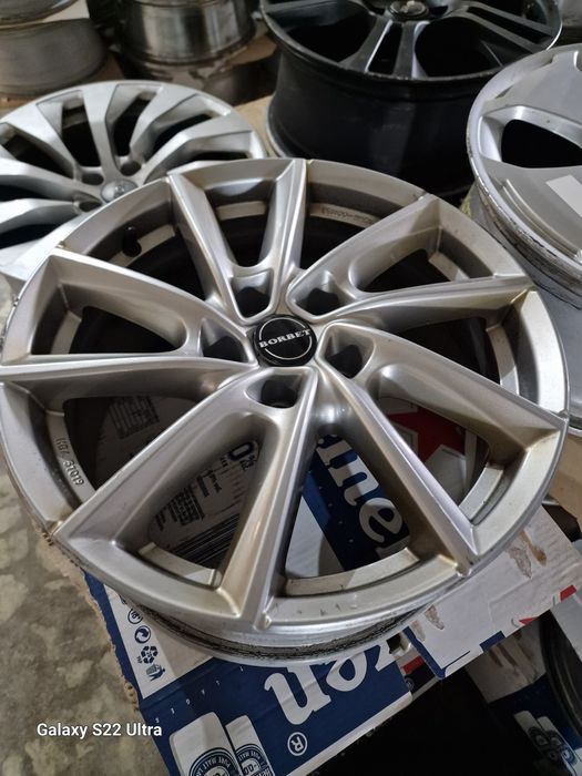 Mercedes 17 Audi Volksvagen Замъка Ямбол